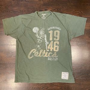 Vintage Boston Celtics T-Shirt